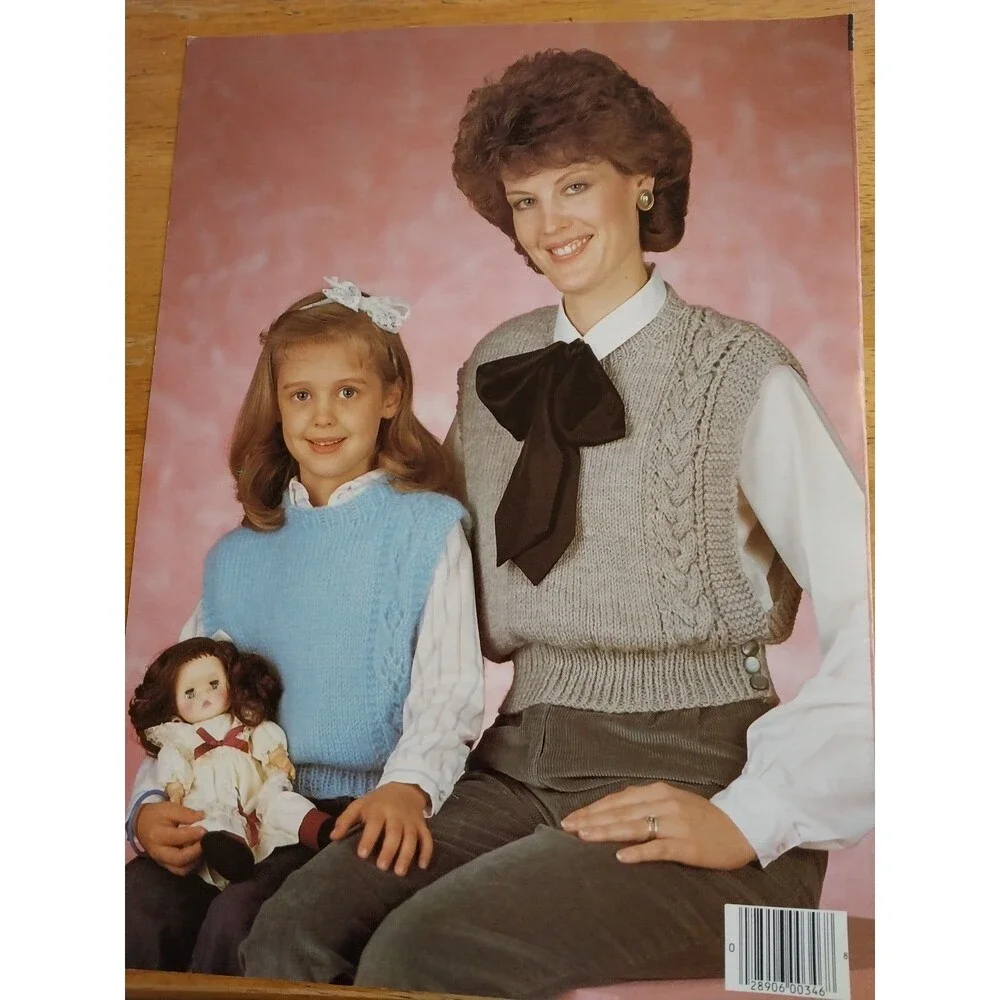 Quick Knit Vest - Leisure Arts 346 - 2 Knit Patterns